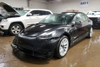 5YJ3E1EB5NF305128 | 2022 TESLA MODEL 3