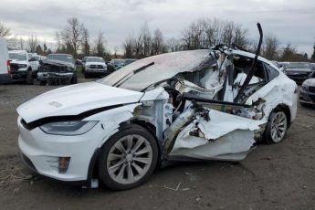 5YJXCBE26JF120190 | 2018 TESLA MODEL X