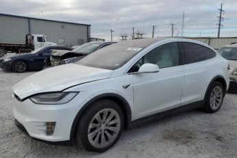 5YJXCDE26JF117463 | 2018 TESLA MODEL X