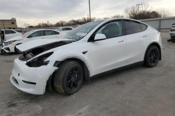 5YJYGDEE6MF266043 | 2021 TESLA MODEL Y