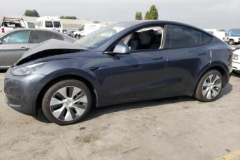 7SAYGAEE5NF558835 | 2022 TESLA MODEL Y