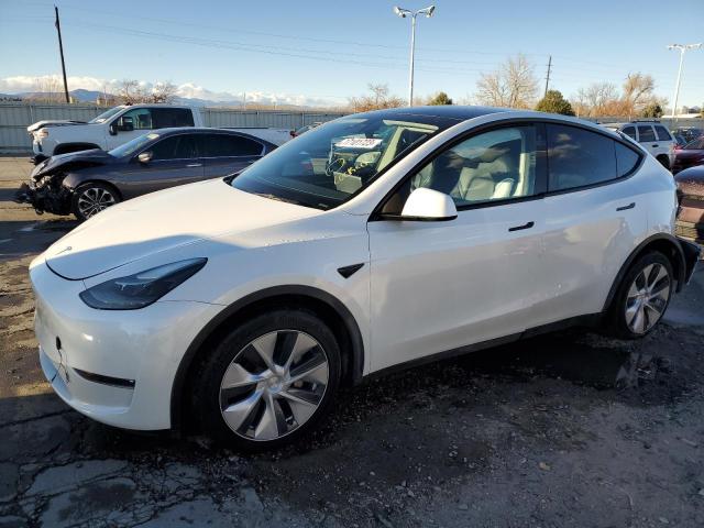 7SAYGAEE8NF523755 | 2022 TESLA MODEL Y