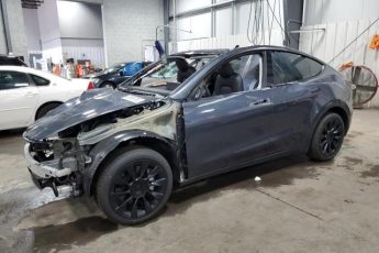 7SAYGDEE2NA013884 | 2022 TESLA MODEL Y