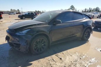 7SAYGDEE4NF312750 | 2022 TESLA MODEL Y