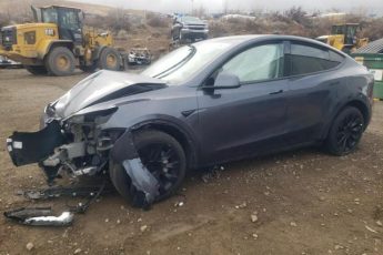 7SAYGDEE4PF637420 | 2023 TESLA MODEL Y