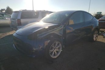 7SAYGDEE6PF888617 | 2023 TESLA MODEL Y