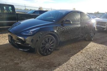 7SAYGDEF8PF709972 | 2023 TESLA MODEL Y