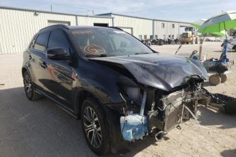 JA4AR4AW8JZ016135 | 2018 MITSUBISHI OUTLANDER