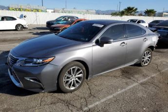 JTHBW1GGXG2123379 | 2016 LEXUS ES 300H