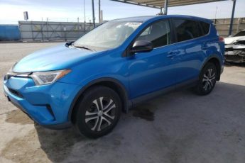 JTMBFREV6JJ254565 | 2018 TOYOTA RAV4 LE