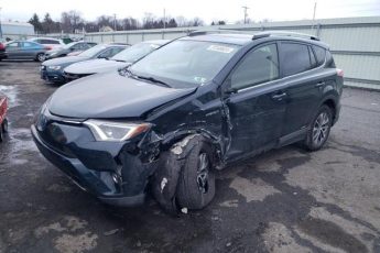 JTMRJREV8JD153880 | 2018 TOYOTA RAV4 HV LE