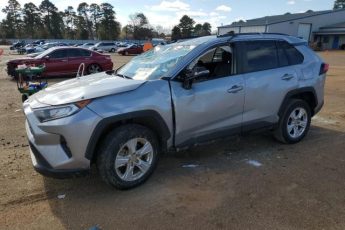 JTMW1RFV8KD018868 | 2019 TOYOTA RAV4 XLE