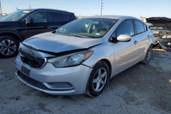 KNAFK4A65F5360968 | 2015 KIA FORTE LX