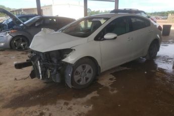 KNAFK4A68F5275784 | 2015 KIA FORTE LX