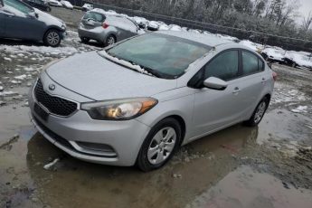 KNAFK4A6XF5435227 | 2015 KIA FORTE LX