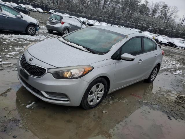 KNAFK4A6XF5435227 | 2015 KIA FORTE LX