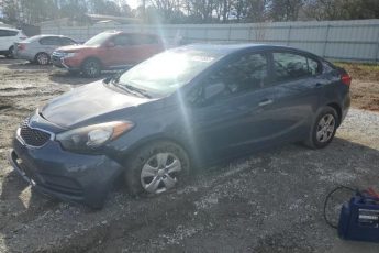 KNAFK4A6XG5563386 | 2016 KIA FORTE LX