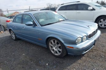 SAJWA71C54SG33648 | 2004 JAGUAR XJ