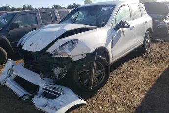 WP1AA2A26ELA04281 | 2014 PORSCHE CAYENNE