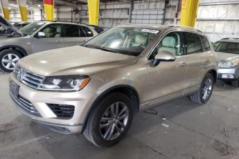 WVGEP9BP1FD006564 | 2015 VOLKSWAGEN TOUAREG V6