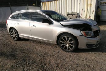 YV140MEC5F1194940 | 2015 VOLVO V60