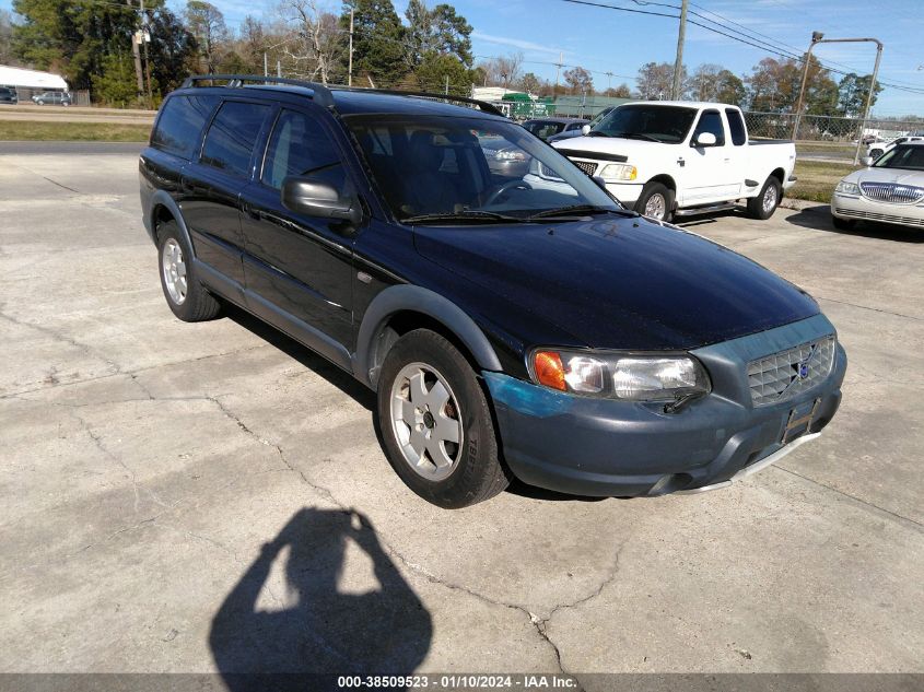 YV1SZ58D821080030 | 2002 VOLVO V70